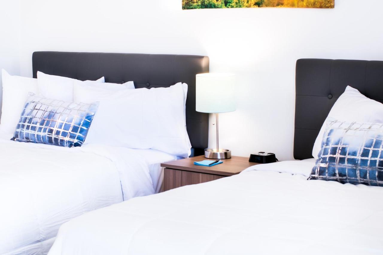 Blue Sage Inn & Suites Бландинг Экстерьер фото